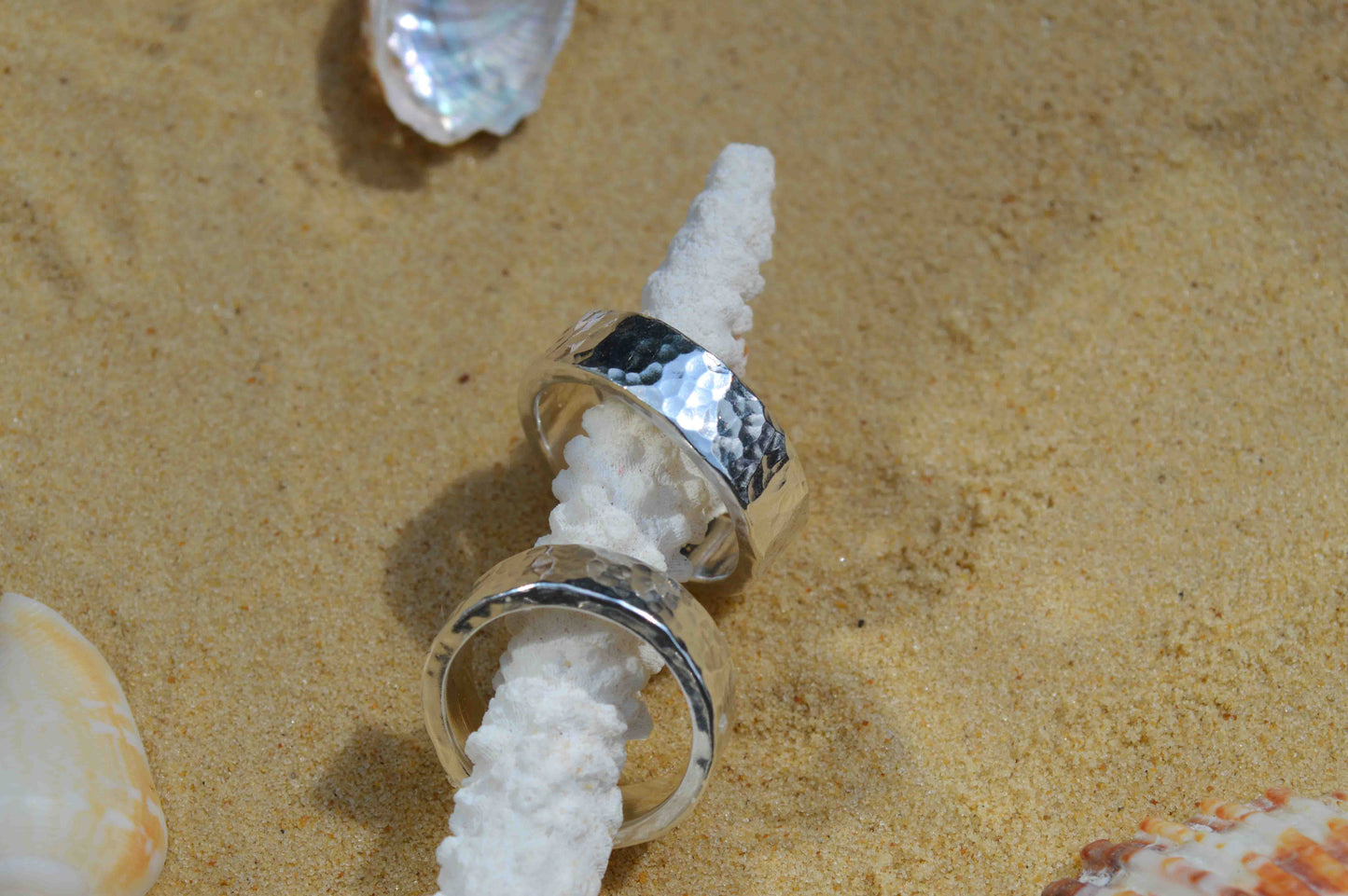 Pebble ring