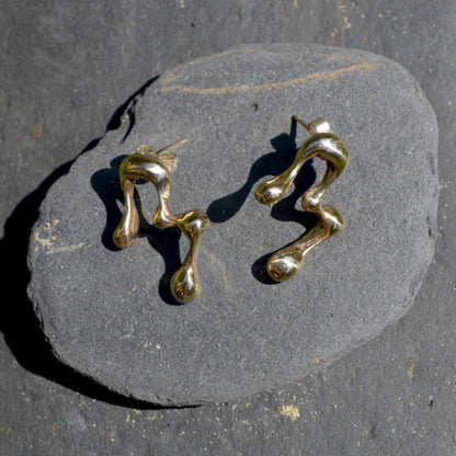 Molten studs